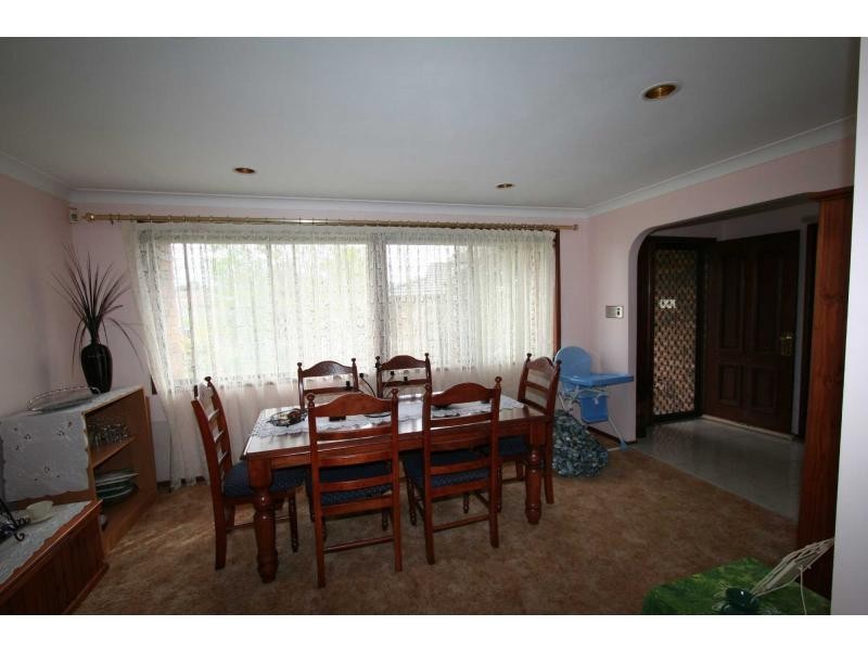 6 Mavis Street, Cessnock NSW 2325