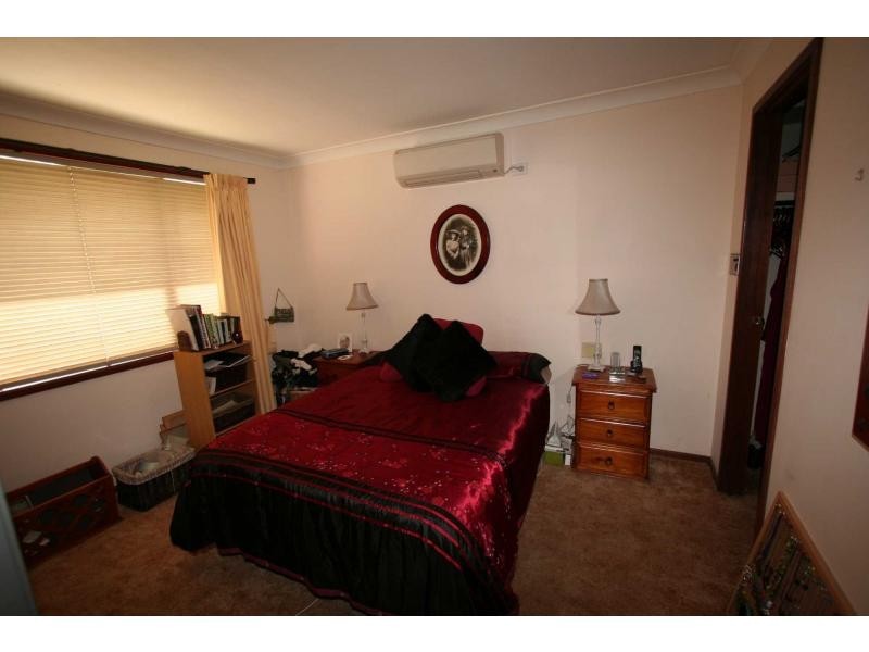 6 Mavis Street, Cessnock NSW 2325