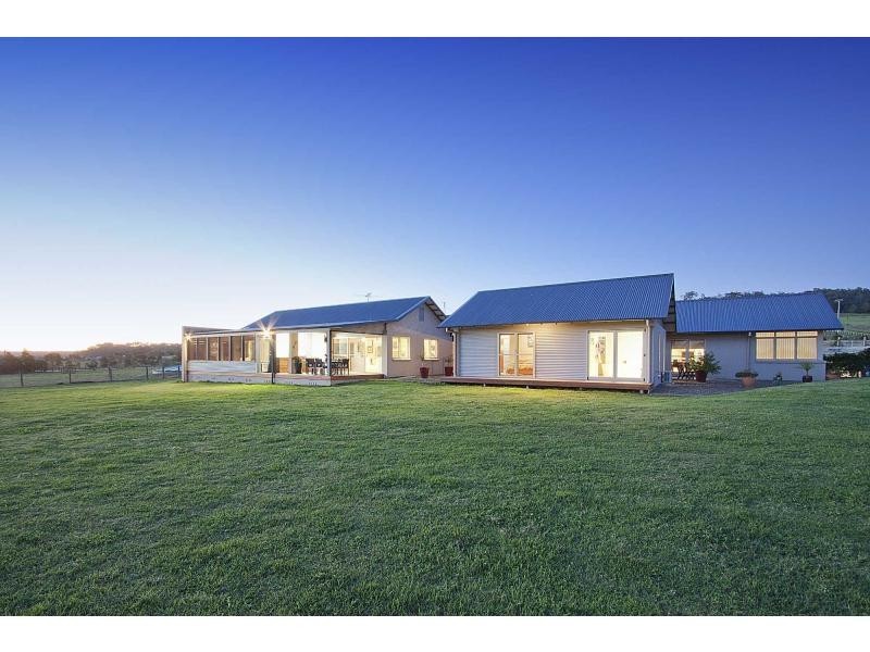 379 Talga Road, Lovedale NSW 2325