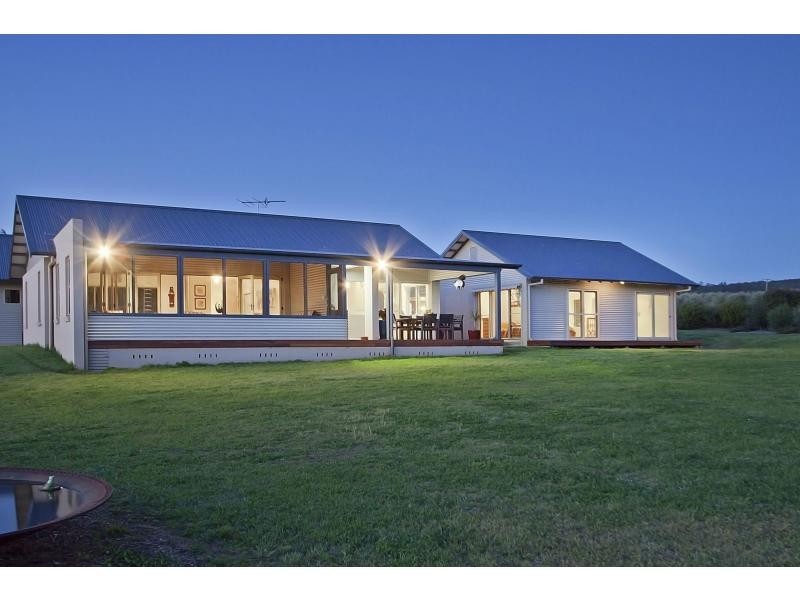 379 Talga Road, Lovedale NSW 2325
