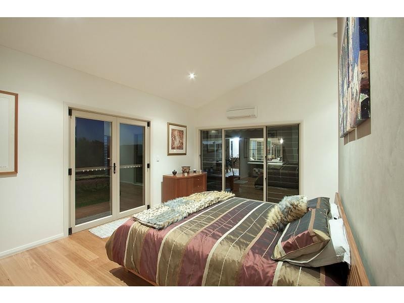 379 Talga Road, Lovedale NSW 2325