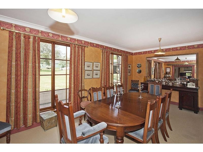 137 Knockfin Road, Luskintyre NSW 2321
