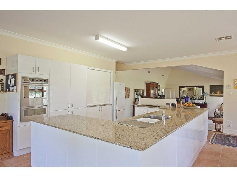137 Knockfin Road, Luskintyre NSW 2321