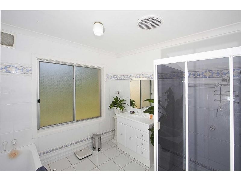 137 Knockfin Road, Luskintyre NSW 2321