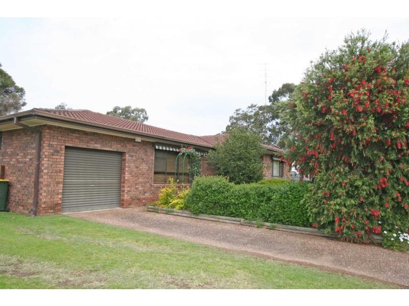 16 Adams Street, Heddon Greta NSW 2321