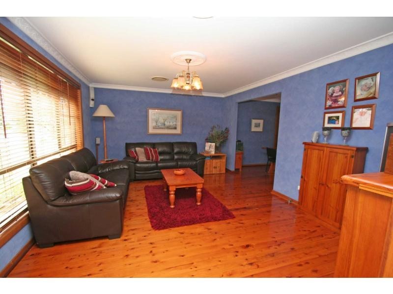 16 Adams Street, Heddon Greta NSW 2321