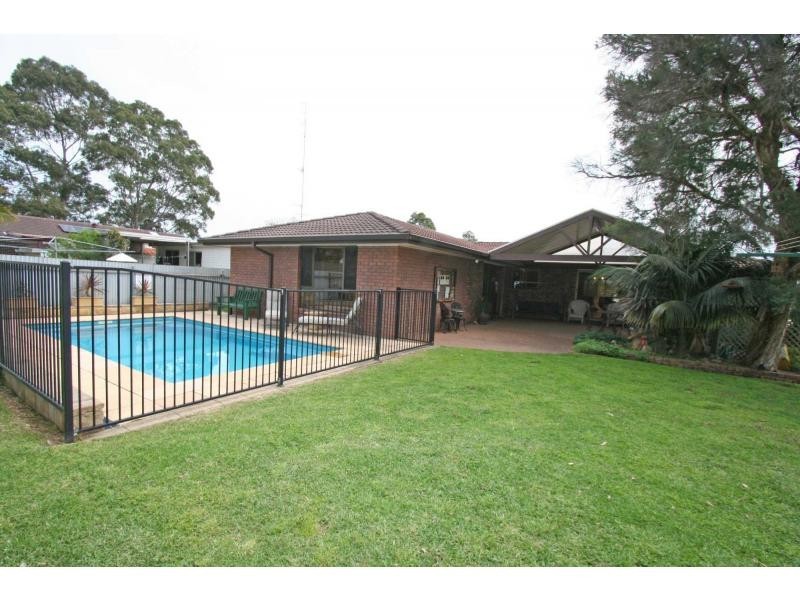 16 Adams Street, Heddon Greta NSW 2321