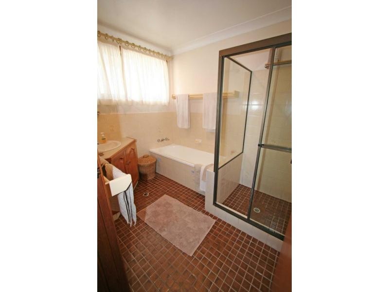 16 Adams Street, Heddon Greta NSW 2321