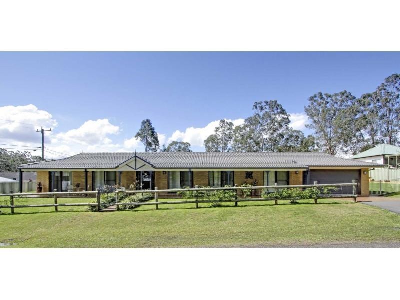 2A William Street, Paxton NSW 2325