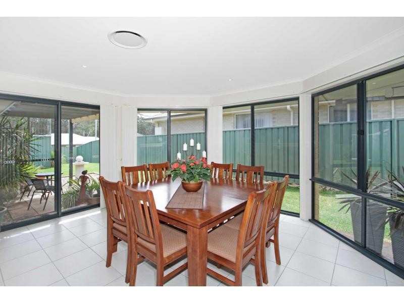 2A William Street, Paxton NSW 2325