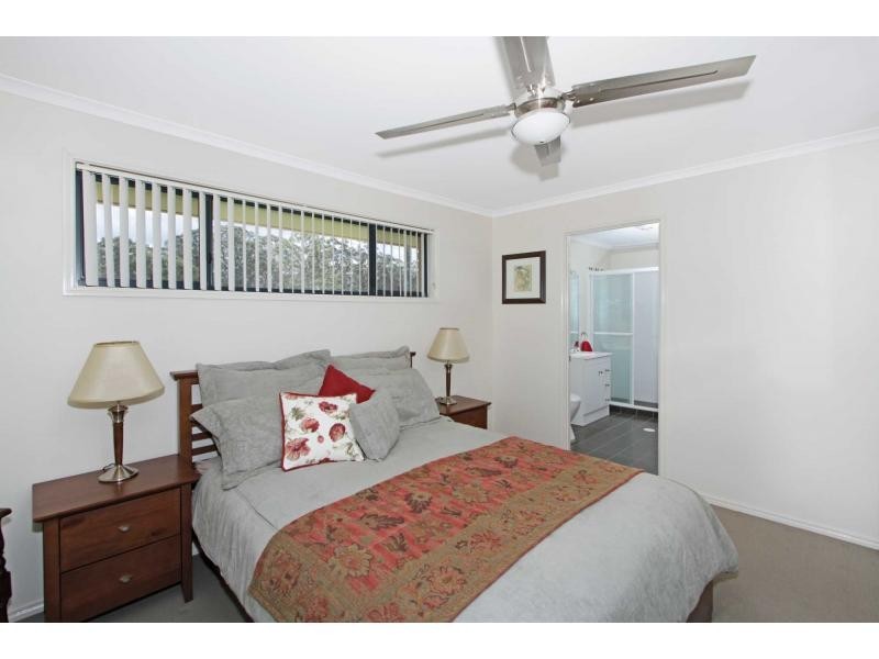 2A William Street, Paxton NSW 2325