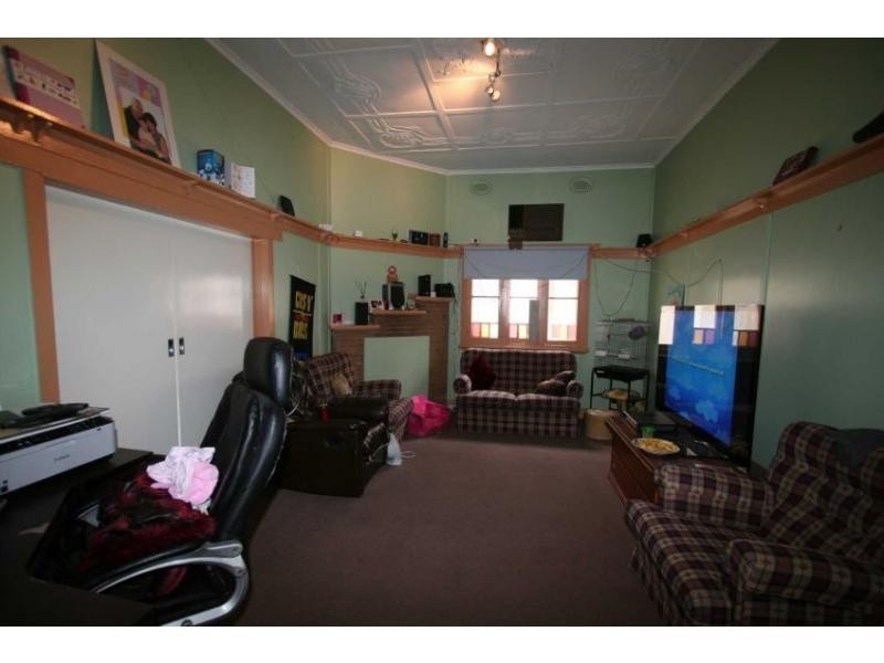 27 View Street, Cessnock NSW 2325