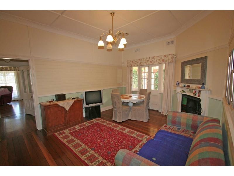 63 Wollombi Road, Cessnock NSW 2325