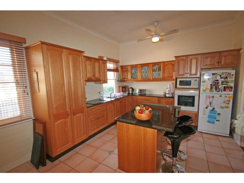 63 Wollombi Road, Cessnock NSW 2325
