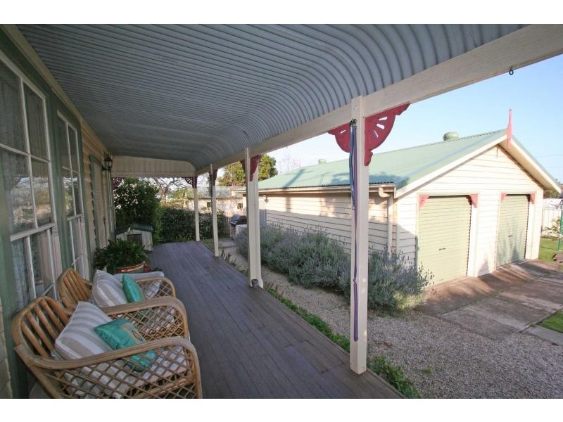 63 Wollombi Road, Cessnock NSW 2325
