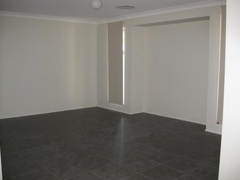 4 First Street, Millfield NSW 2325