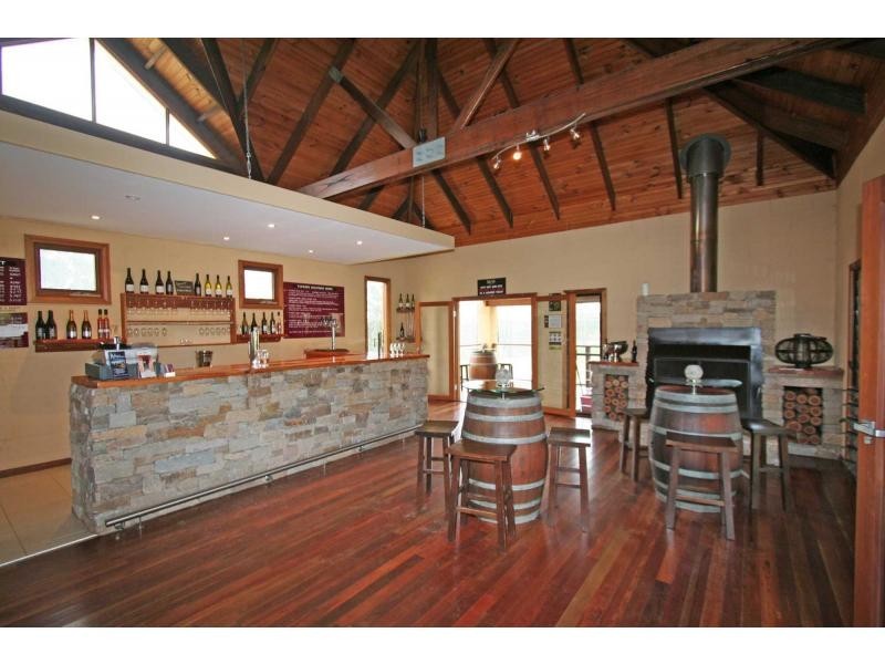 “Molly’s Cradle” 356 Tuckers Lane, Greta NSW 2334