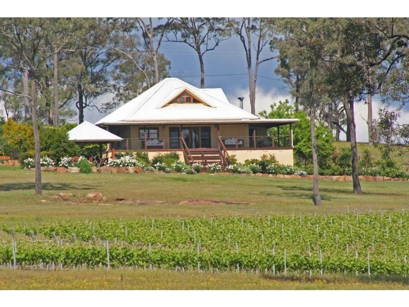“Molly’s Cradle” 356 Tuckers Lane, Greta NSW 2334