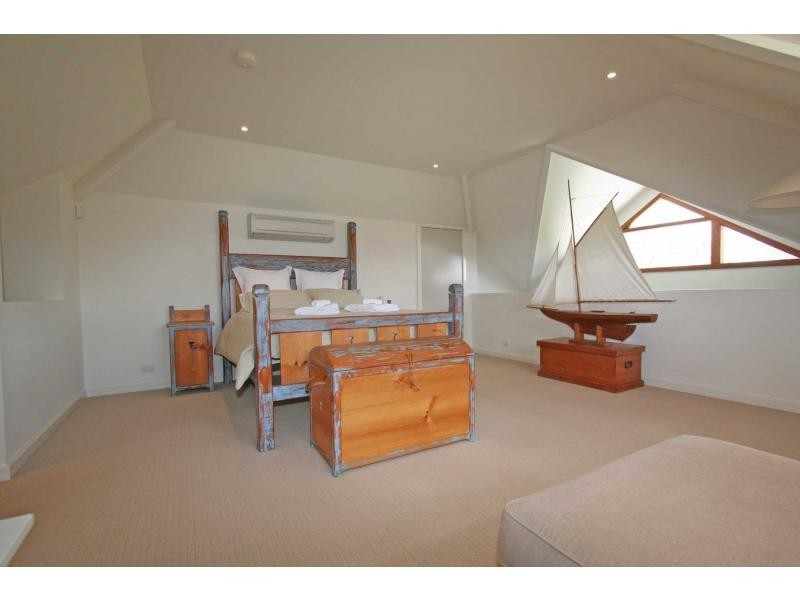 “Molly’s Cradle” 356 Tuckers Lane, Greta NSW 2334