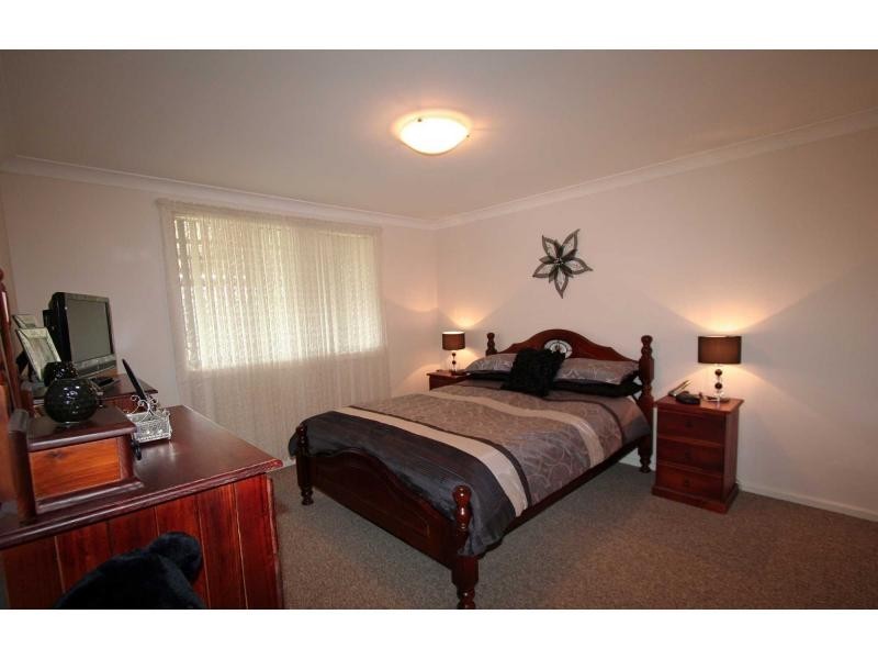 47 Caledonia Street, Kearsley NSW 2325