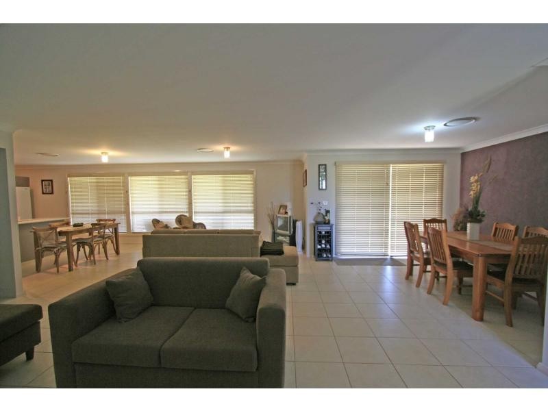 208 Talga Road, Lovedale NSW 2325