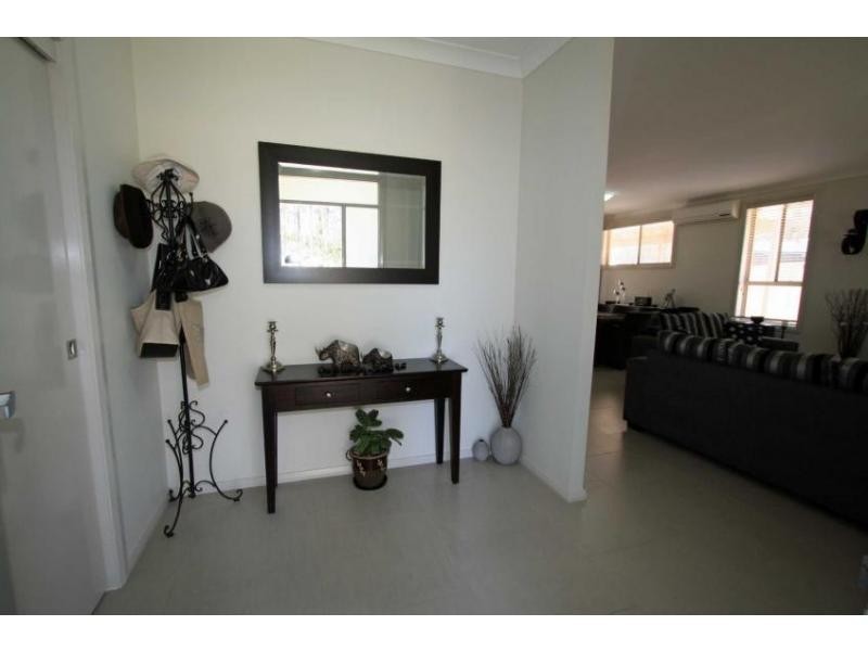 1/7 Lindeman Grove, Cessnock NSW 2325