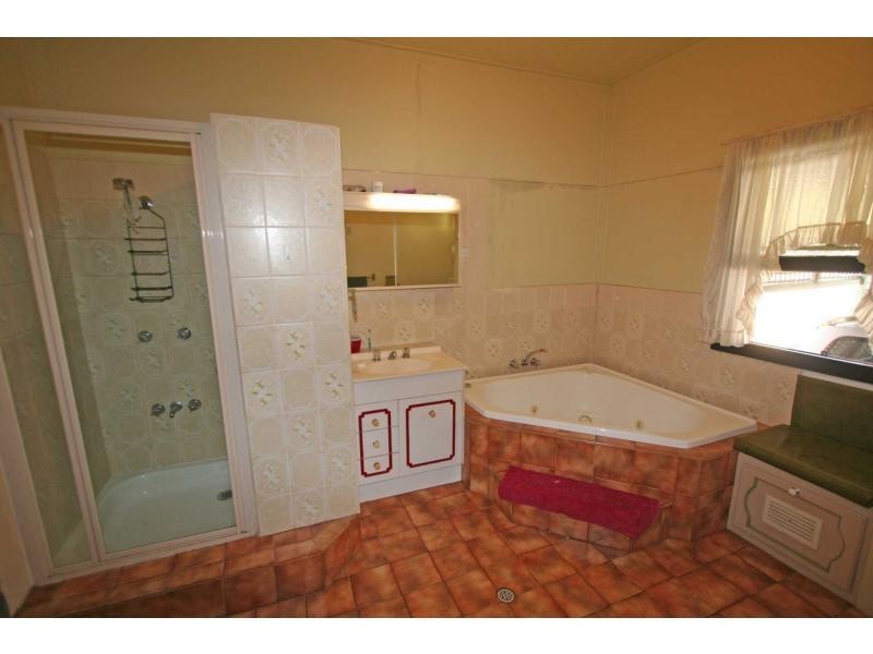 16 Ellalong Road, Pelton NSW 2325