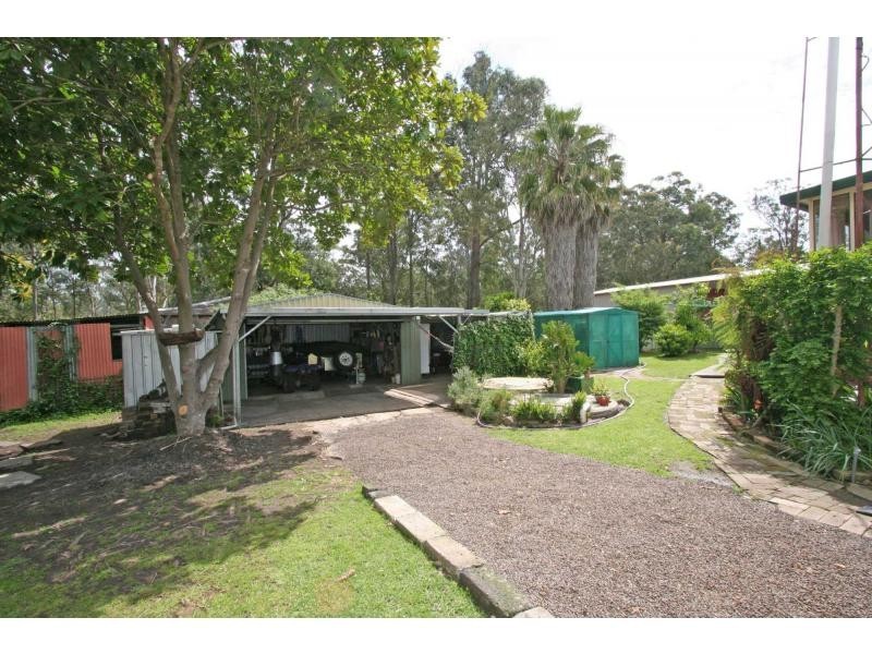 16 Ellalong Road, Pelton NSW 2325