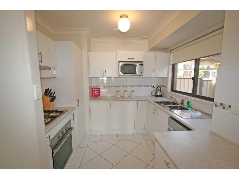 2 Comerford Close, Aberdare NSW 2325