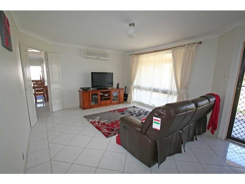 2 Comerford Close, Aberdare NSW 2325