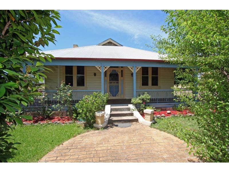 4 Dudley Street, Cessnock NSW 2325