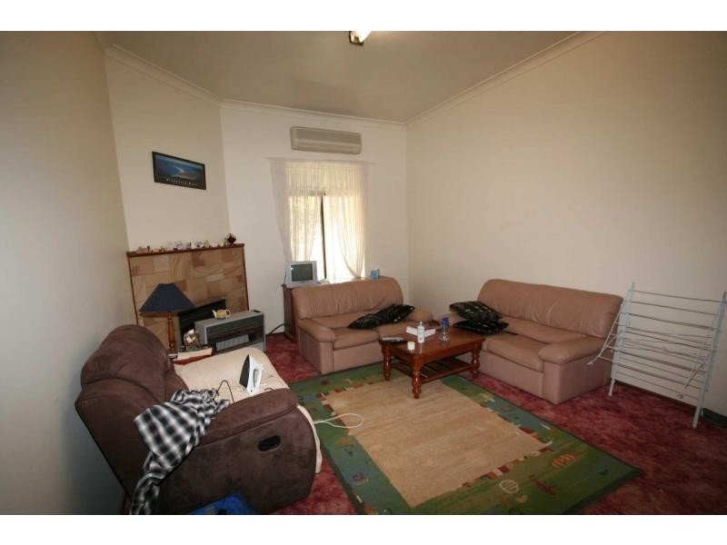 13 Gordon Avenue, Cessnock NSW 2325