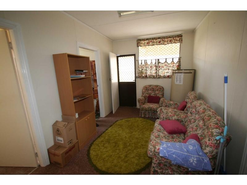 13 Gordon Avenue, Cessnock NSW 2325
