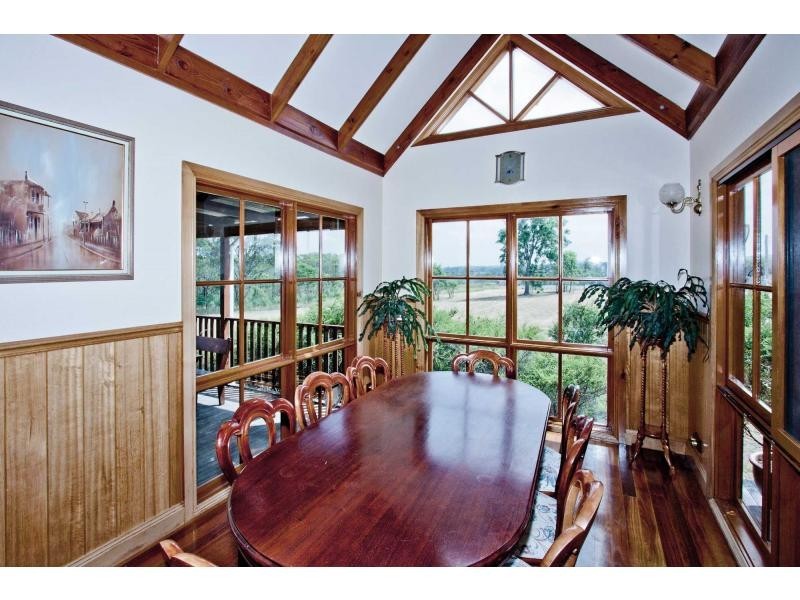 15 The Ballabourneen, Lovedale NSW 2325