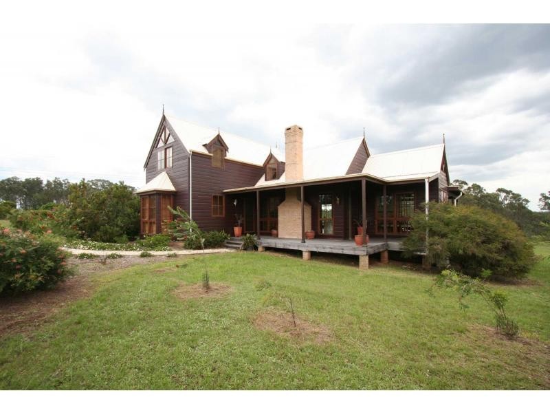 15 The Ballabourneen, Lovedale NSW 2325