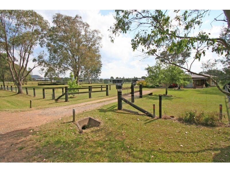 20 Heaton Road, Quorrobolong NSW 2325