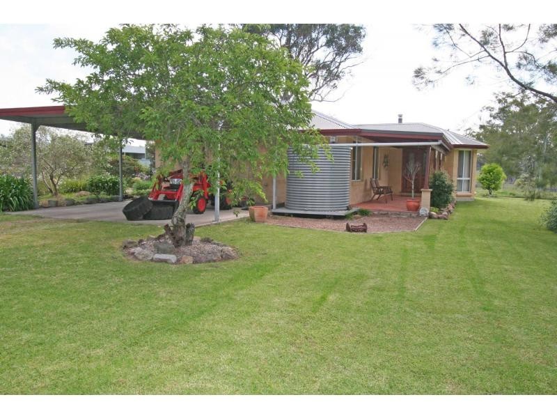 20 Heaton Road, Quorrobolong NSW 2325