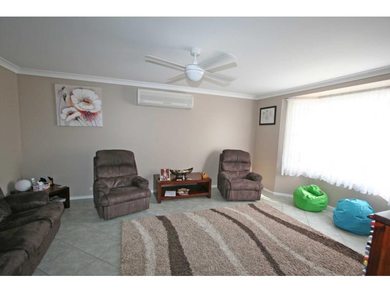 39 Abermain Street, Pelaw Main NSW 2327