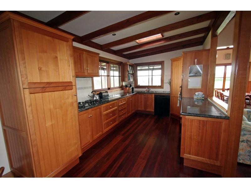 15 The Ballabourneen, Lovedale NSW 2325