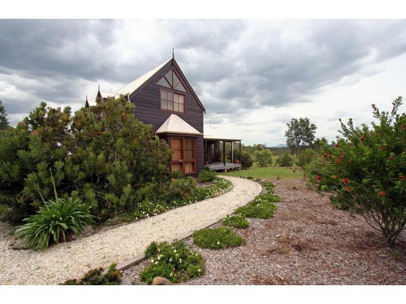15 The Ballabourneen, Lovedale NSW 2325
