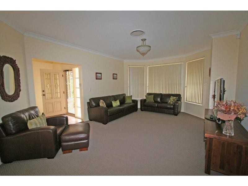 11 Echidna Close, Bellbird NSW 2325