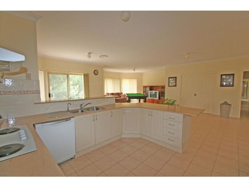 11 Echidna Close, Bellbird NSW 2325