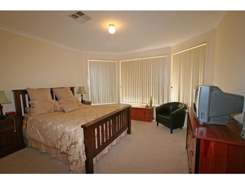 11 Echidna Close, Bellbird NSW 2325