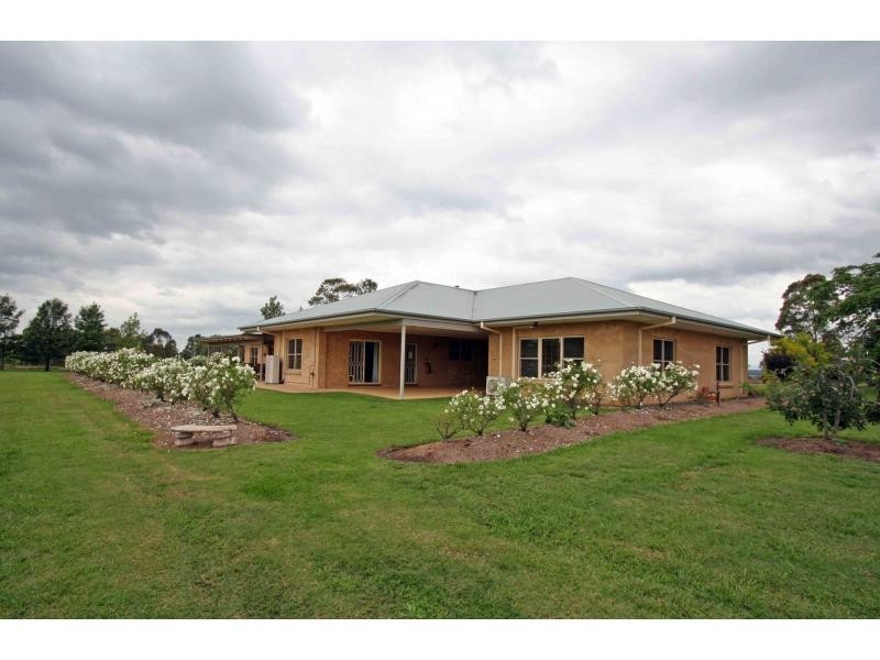 196 Wilderness Road, Lovedale NSW 2325