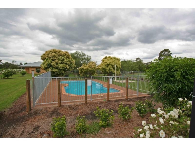 196 Wilderness Road, Lovedale NSW 2325