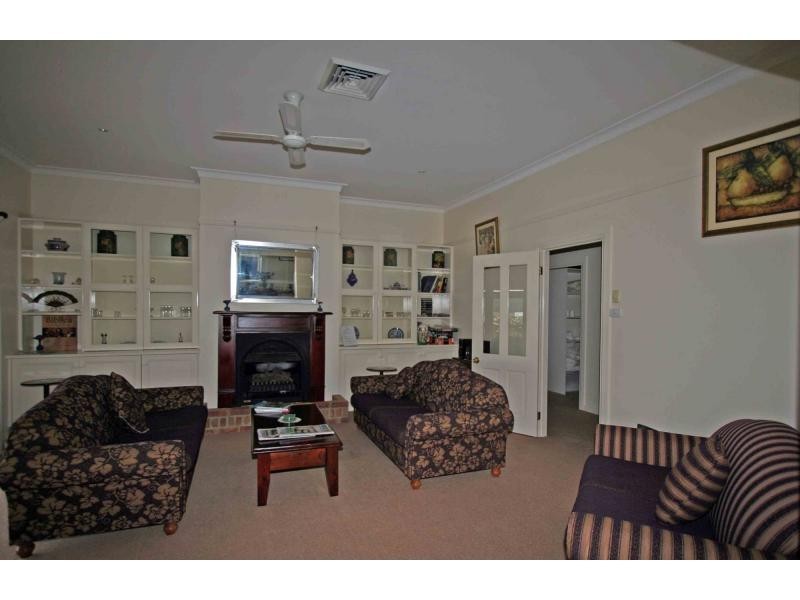 196 Wilderness Road, Lovedale NSW 2325