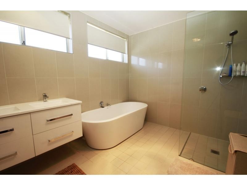 24 Regent Street, Cessnock NSW 2325