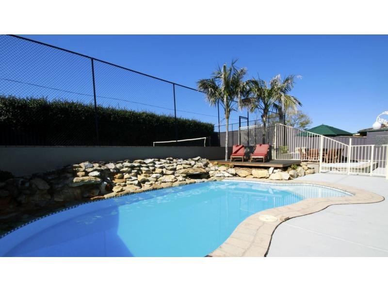 24 Regent Street, Cessnock NSW 2325