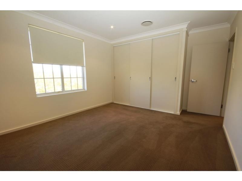 24 Regent Street, Cessnock NSW 2325