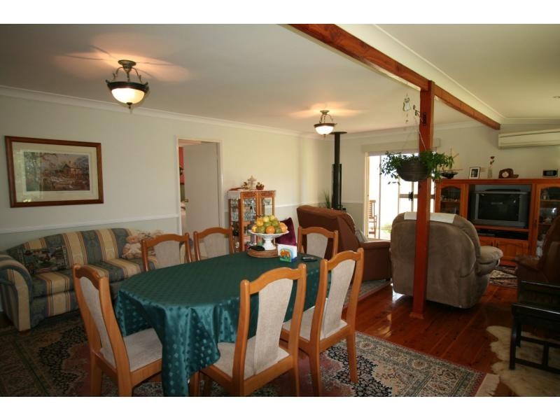 278 Heaton Road, Quorrobolong NSW 2325